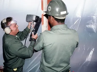 Framing nailer