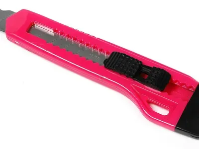 Utility knife + straightedge